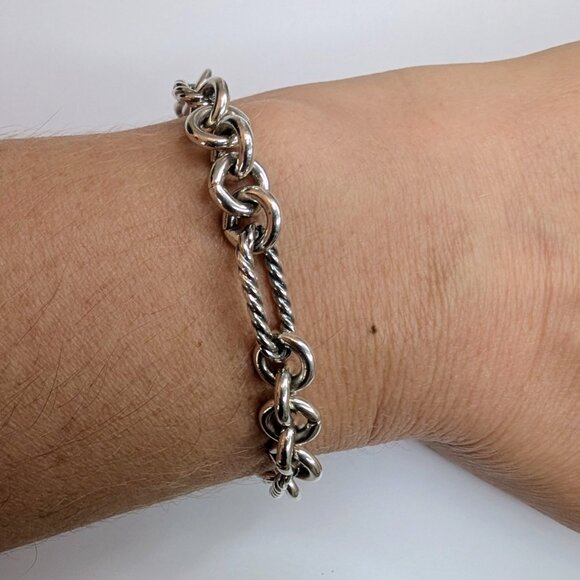 David Yurman Figaro Sterling Silver Chain Bracelet with 18k Y Gold Toggle Clasp - Picture 3 of 6
